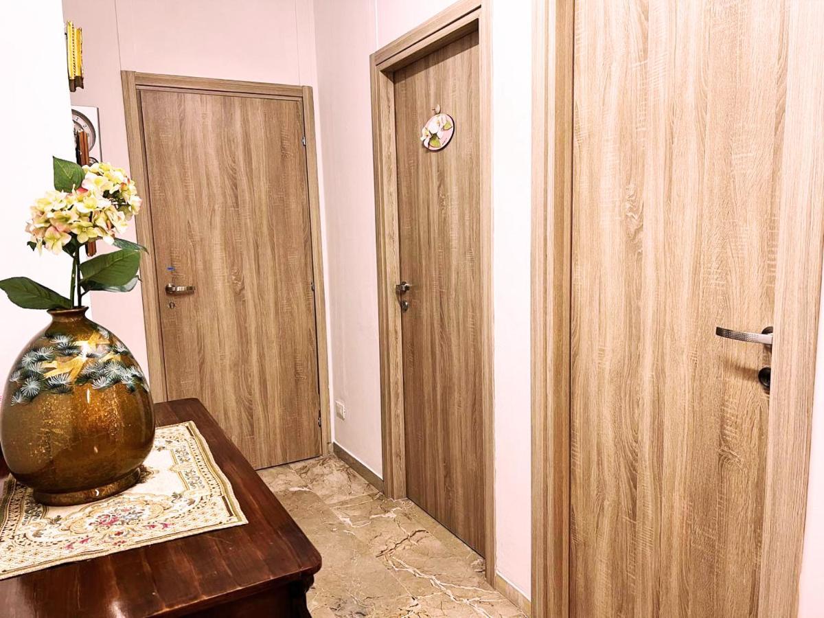 Casa Radiosa Varese Rooms Extérieur photo