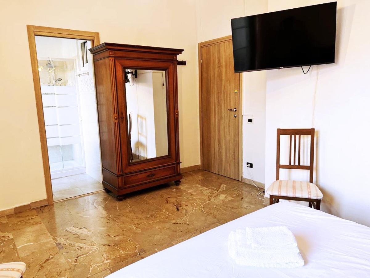 Casa Radiosa Varese Rooms Extérieur photo