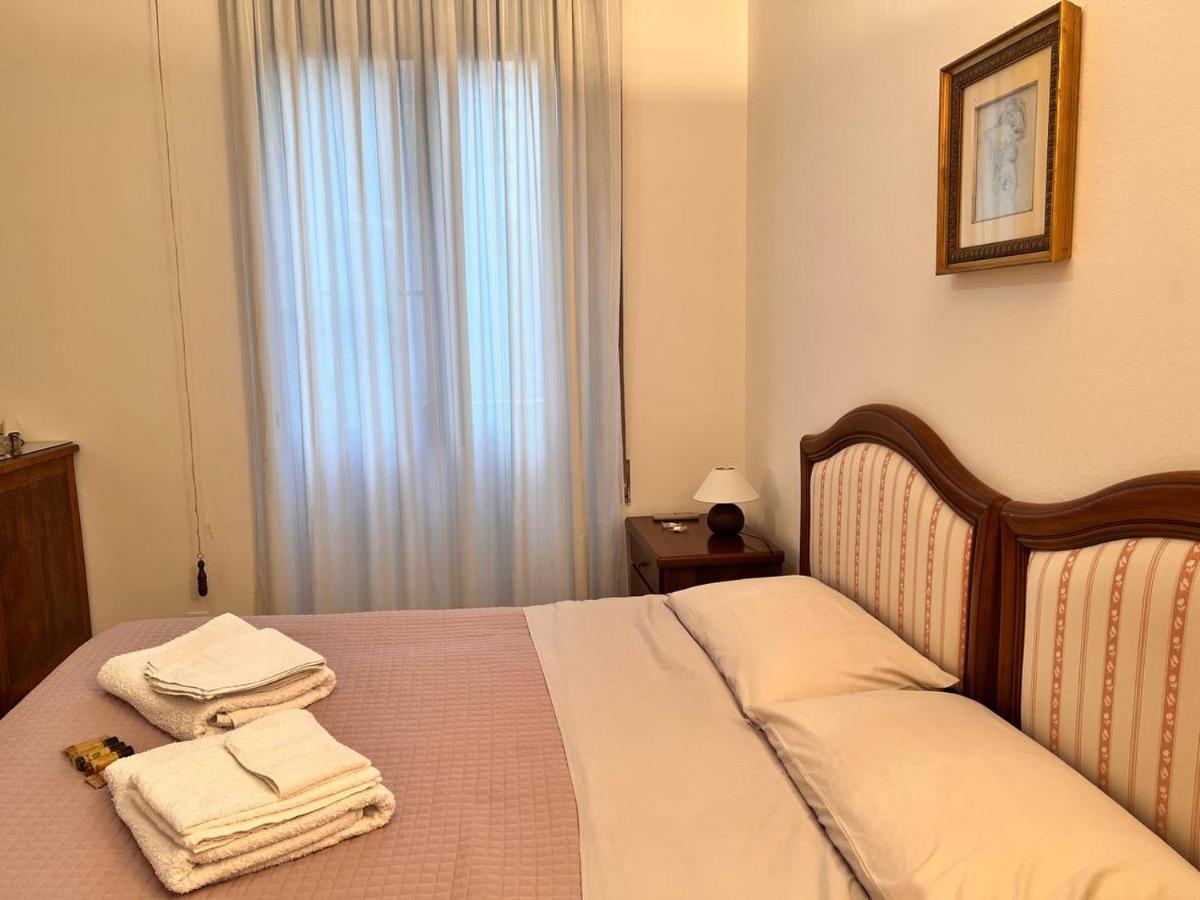 Casa Radiosa Varese Rooms Extérieur photo