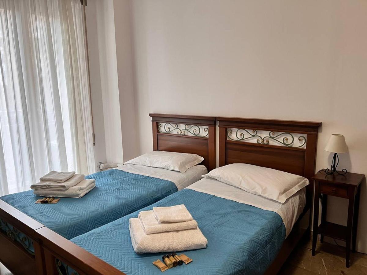 Casa Radiosa Varese Rooms Extérieur photo